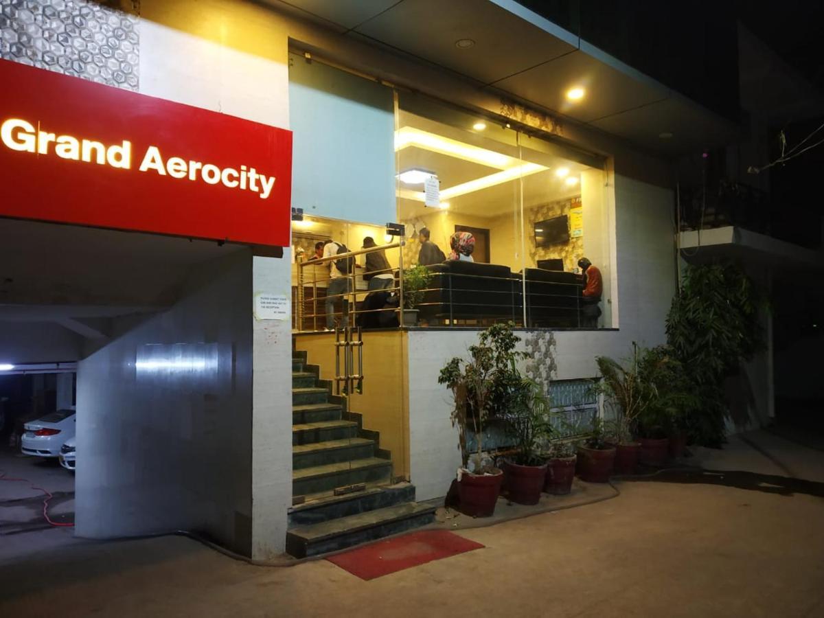 Aerocity Grand Nueva Delhi Exterior foto